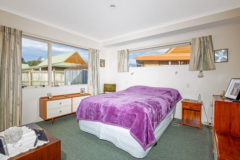 Photo of property in Holdsworth Villas, 66/2 William Donald Drive, Solway, Masterton, 5810