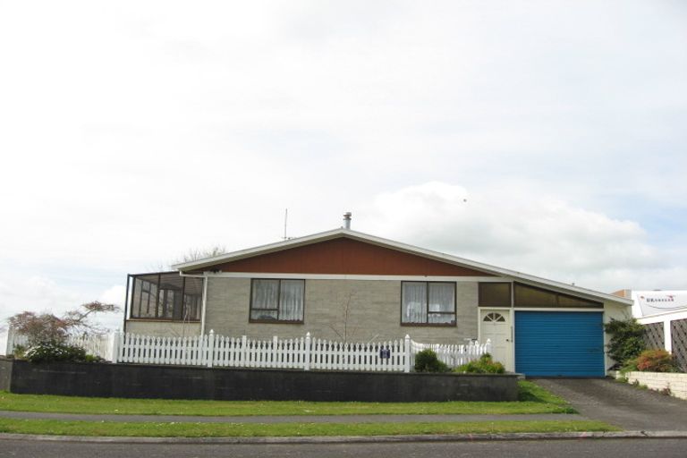 Photo of property in 7 Towai Street, Inglewood, 4330