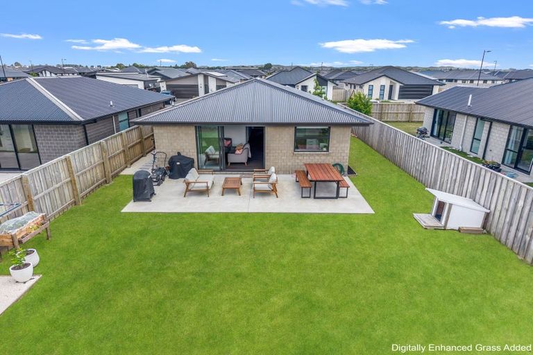 Photo of property in 6 Te Kanawa Lane, Rolleston, 7615