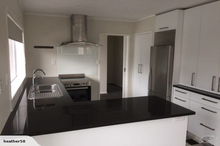 Photo of property in 3/444 Hibiscus Coast Highway, Orewa, 0931