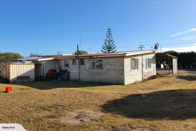 Photo of property in 221 Sylvia Road, Whangamata, 3620
