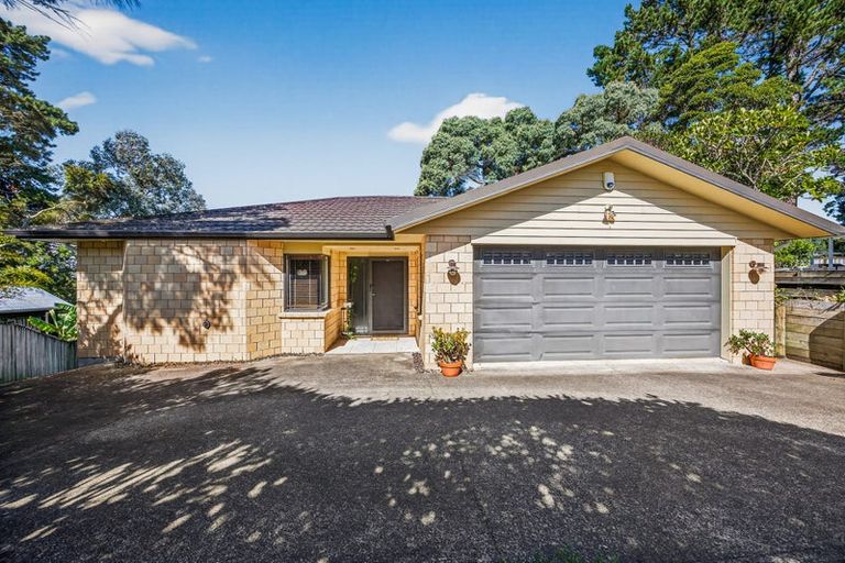 Photo of property in 20b Puketitiro Street, Glen Eden, Auckland, 0602