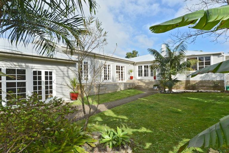 Photo of property in 54 Mackesy Road, Parahaki, Whangarei, 0112