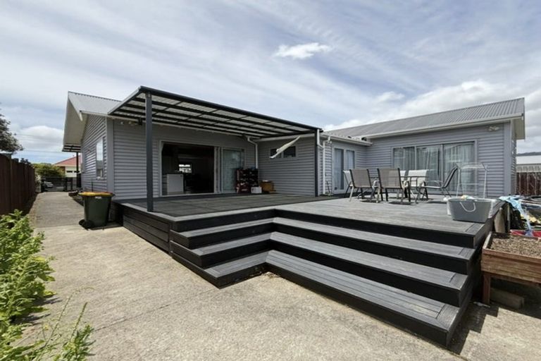 Photo of property in 30 Lincoln Avenue, Epuni, Lower Hutt, 5011