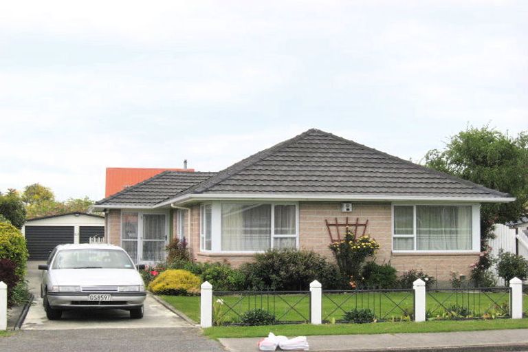 Photo of property in 12 Otaki Street, Kaiapoi, 7630