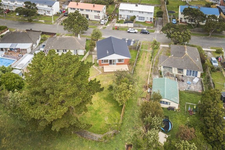Photo of property in 38 Owhiti Street, Titahi Bay, Porirua, 5022