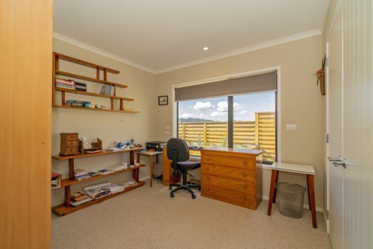 Photo of property in 7 Roseberry Place, Whitianga, 3510