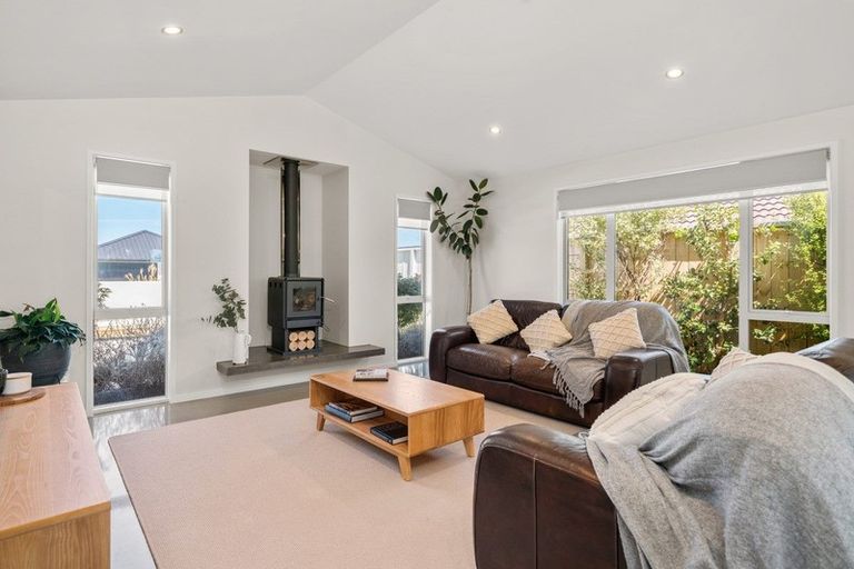 Photo of property in 7 Sarcodia Place, Papamoa Beach, Papamoa, 3118