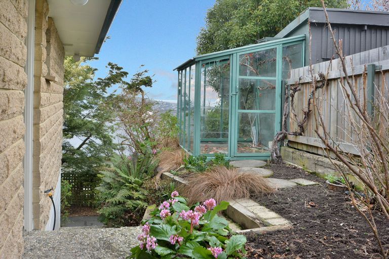 Photo of property in 10 Crosby Street, Mornington, Dunedin, 9011