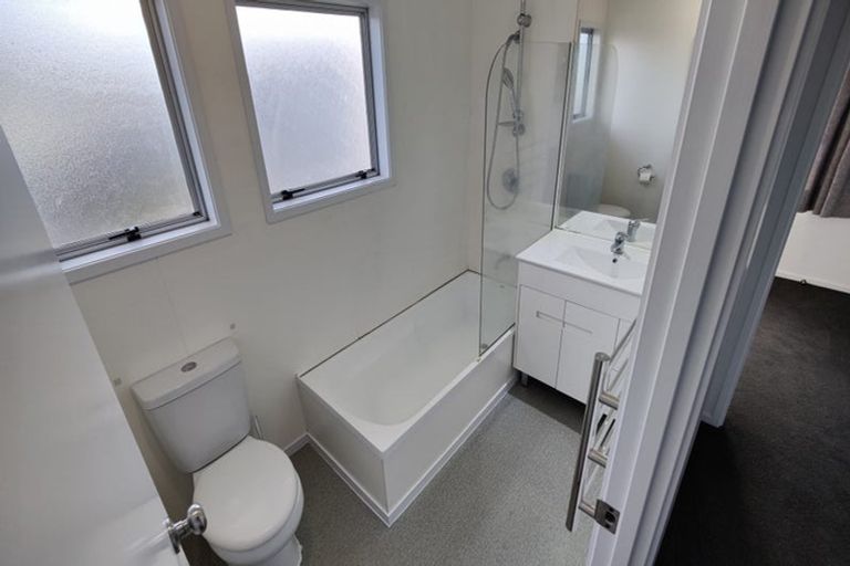 Photo of property in 43 Secretariat Place, Randwick Park, Auckland, 2105