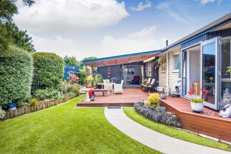 Photo of property in 3 Geraldine Crescent, Cloverlea, Palmerston North, 4412