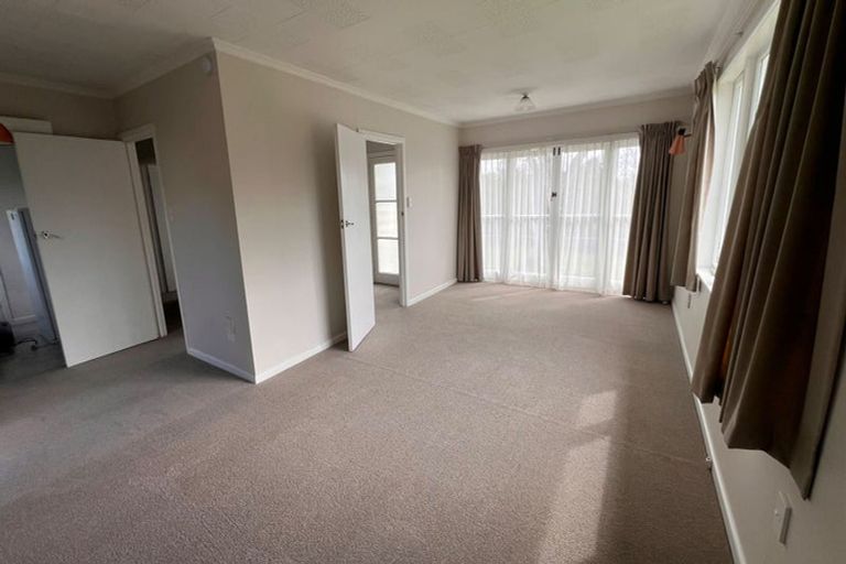 Photo of property in 240 Bucklands Beach Road, Bucklands Beach, Auckland, 2012