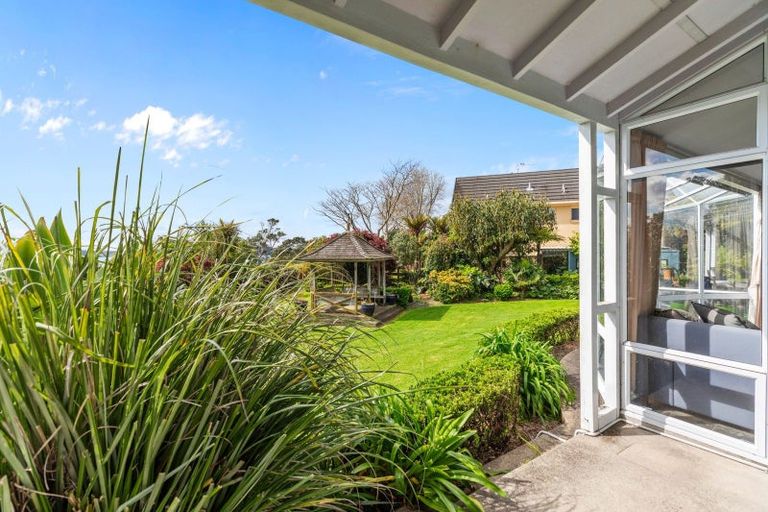 Photo of property in 21 Walnut Grove, Omokoroa, 3114