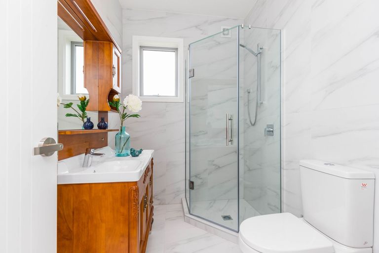 Photo of property in 136 Voyager Drive, Gulf Harbour, Whangaparaoa, 0930