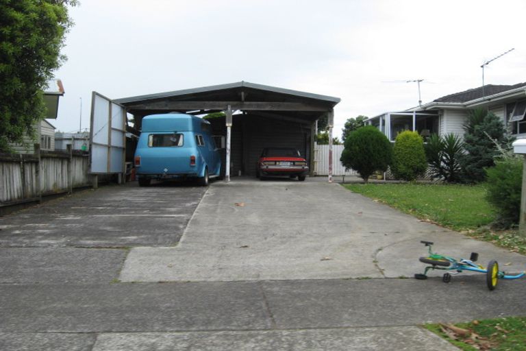 Photo of property in 21 Avro Place, Mangere, Auckland, 2022