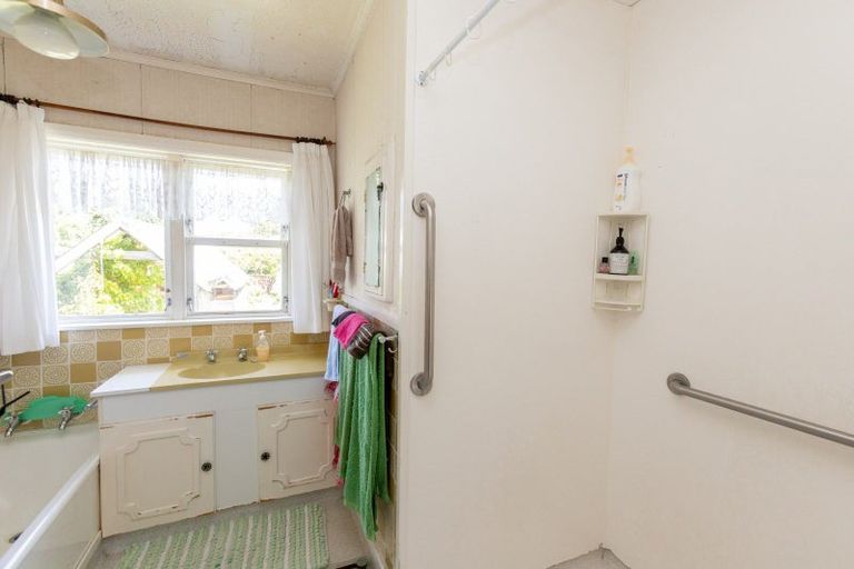 Photo of property in 44 Claremont Avenue, Paeroa, 3600