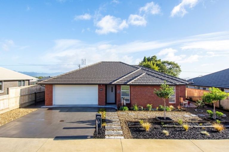 Photo of property in 89 Bert Wall Drive, Omokoroa, 3114