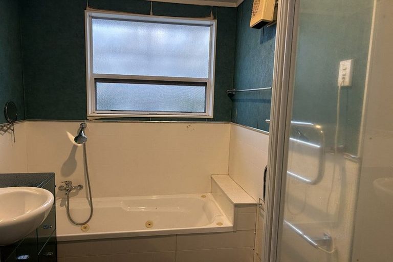 Photo of property in 328 Kennedy Road, Onekawa, Napier, 4110