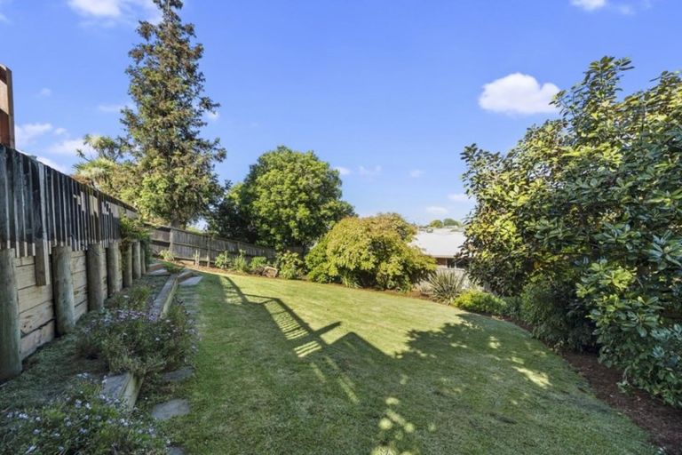 Photo of property in 19 Church Road, Pukete, Hamilton, 3200