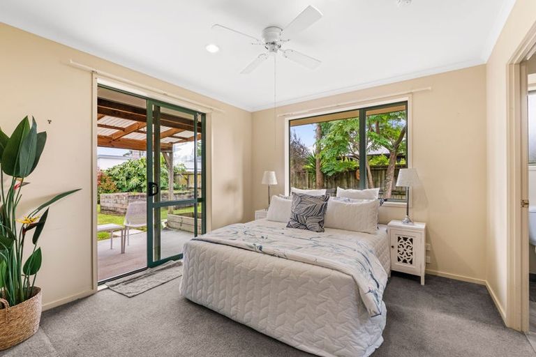 Photo of property in 18 Insley Street, Mangawhai, 0505