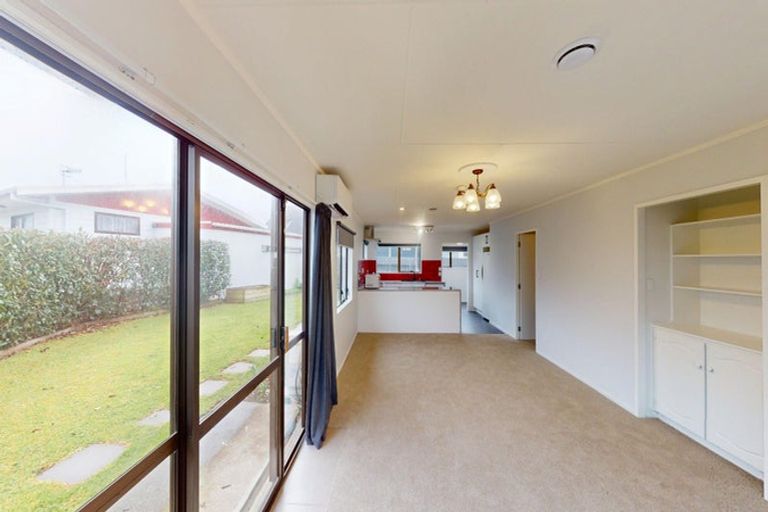 Photo of property in 10 Essex Place, Springvale, Whanganui, 4501