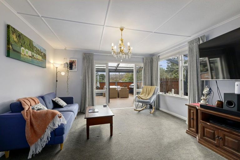 Photo of property in 9 Maymorn Road, Te Marua, Upper Hutt, 5018