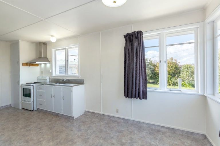 Photo of property in 39 Wavell Crescent, Lansdowne, Masterton, 5810