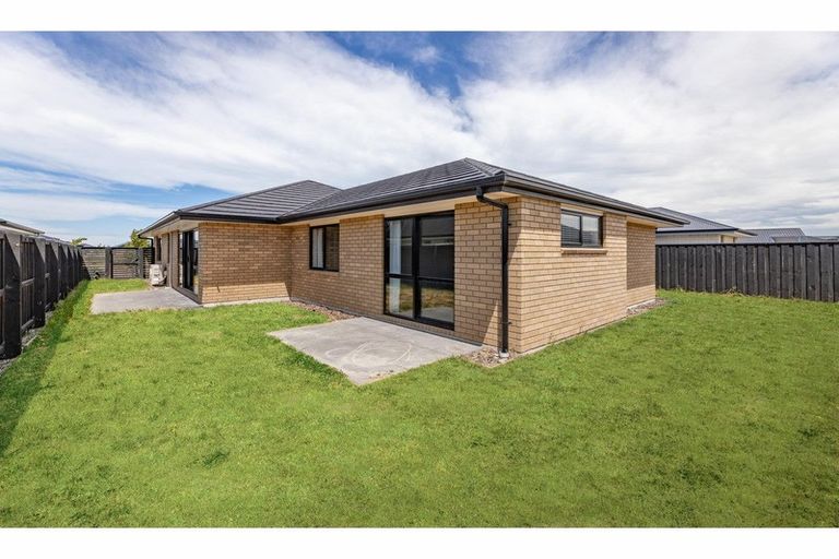 Photo of property in 6 Fairford Street, Bishopdale, Christchurch, 8053