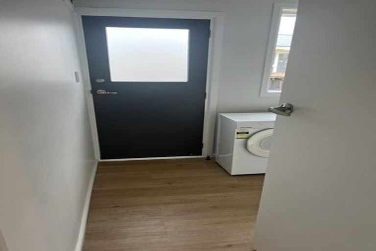 Photo of property in 16 Wingate Street, Redwood, Christchurch, 8051