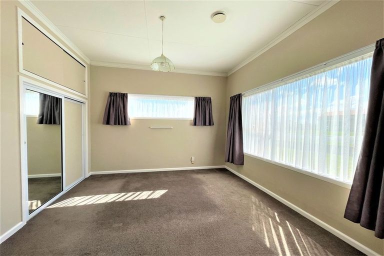 Photo of property in 36 Saint Catherine Street, Kaitangata, 9210