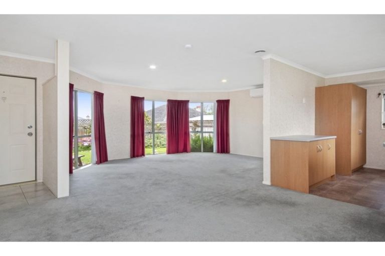 Photo of property in 13b Howden Street, Waiuku, 2123