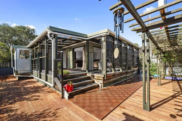 Photo of property in 1/98 Bayswater Avenue, Bayswater, Auckland, 0622