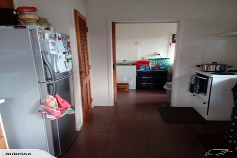 Photo of property in 12 Tetrarch Place, Totara Vale, Auckland, 0629