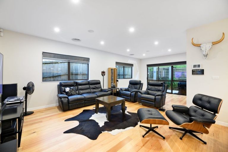 Photo of property in 28 Windlass Street, Long Bay, Auckland, 0630