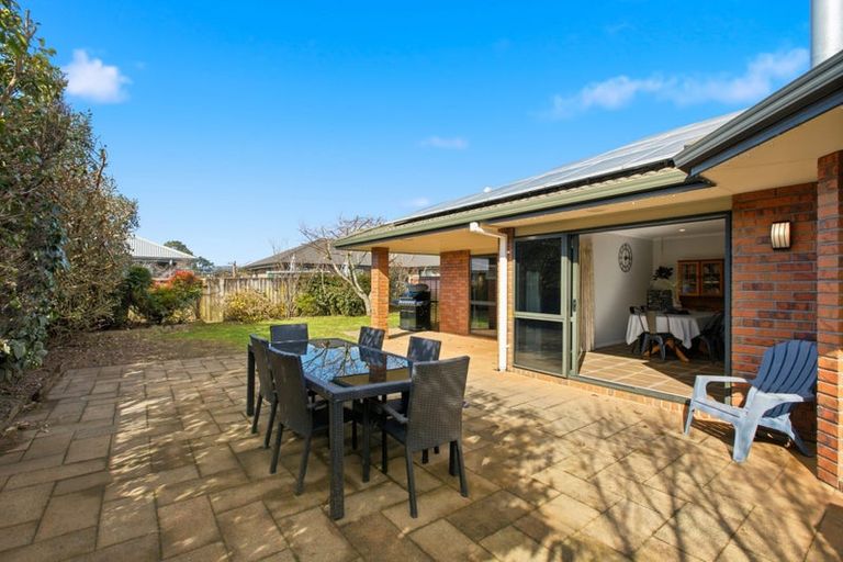 Photo of property in 14 Lochay Place, Pyes Pa, Tauranga, 3112