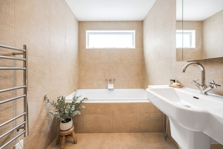 Photo of property in 14 Domain Street, Devonport, Auckland, 0624