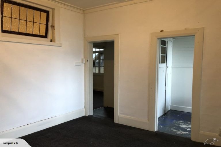 Photo of property in 15 Queens Parade, Devonport, Auckland, 0624