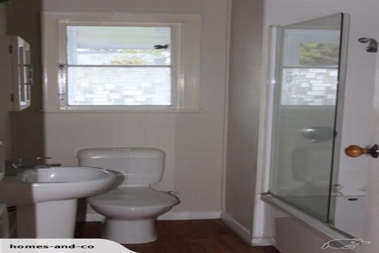 Photo of property in 28 Halton Street, Strowan, Christchurch, 8052