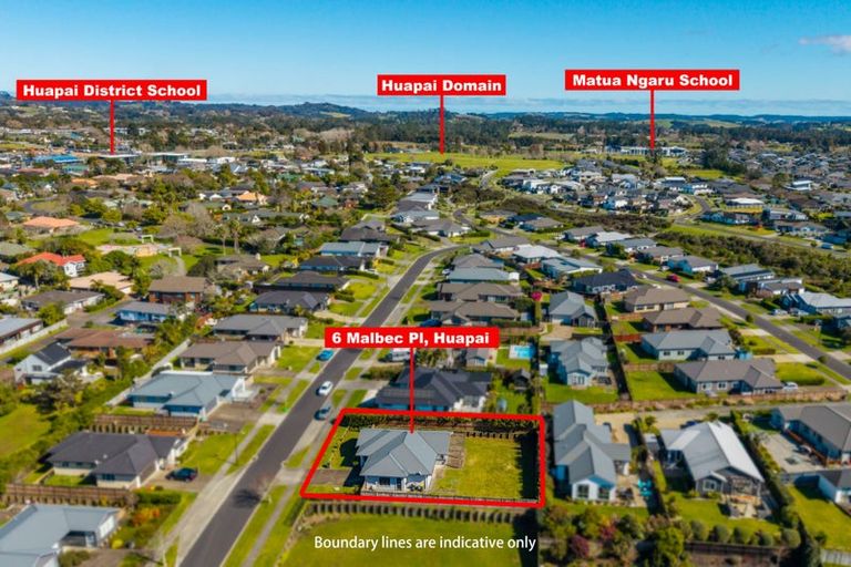Photo of property in 6 Malbec Place, Huapai, Kumeu, 0810