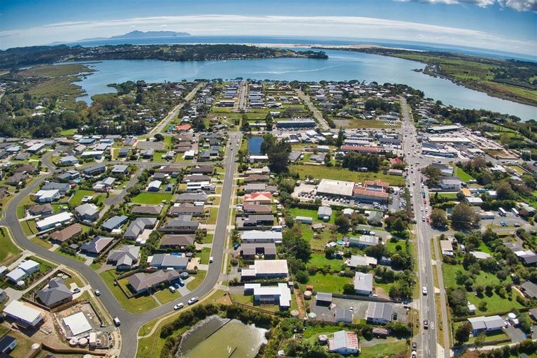 Photo of property in 31 Longview Street, Mangawhai, 0505