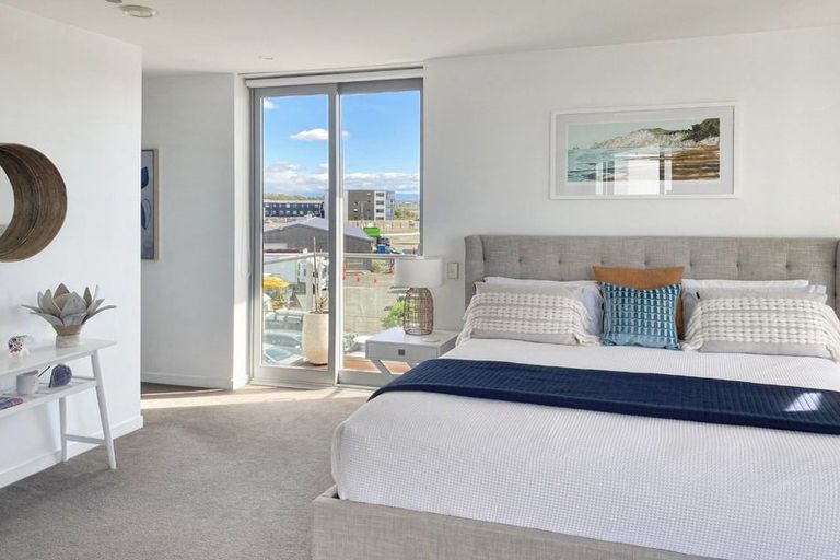 Photo of property in 305b/14 West Quay, Ahuriri, Napier, 4110