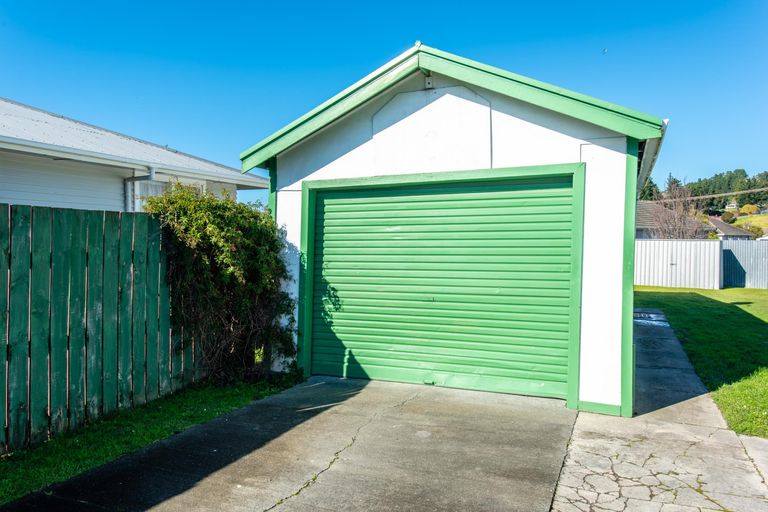 Photo of property in 20 Glasgow Crescent, Kaiti, Gisborne, 4010