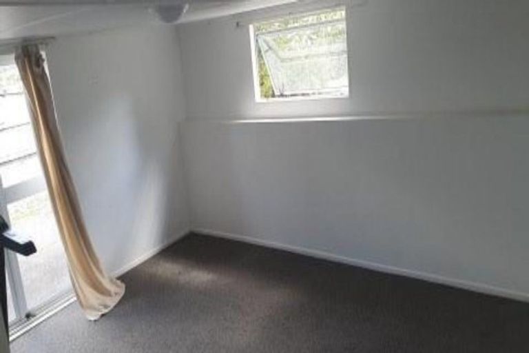 Photo of property in 2/73a Russell Road, Manurewa, Auckland, 2102