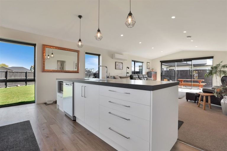 Photo of property in 4 Roxburgh Place, Tinwald, Ashburton, 7700