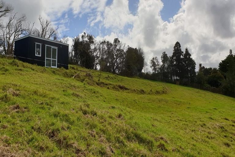 Photo of property in 79 Gorge Road, Maungaturoto, 0520