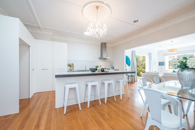 Photo of property in 18 Maire Street, Woburn, Lower Hutt, 5010