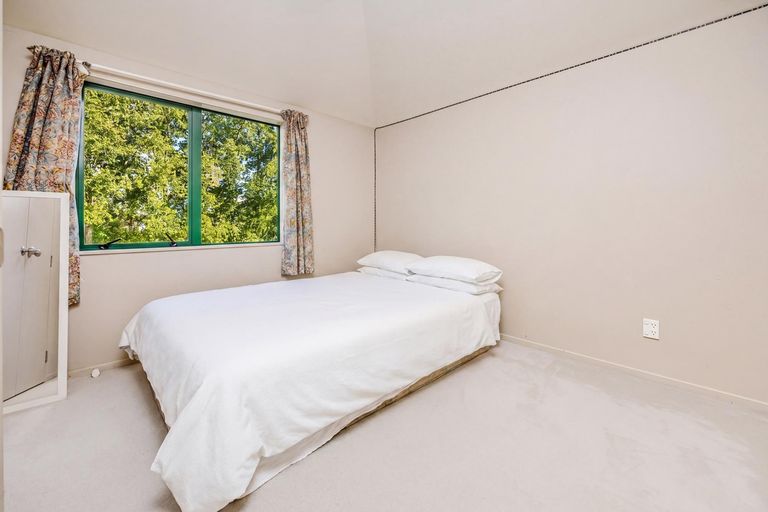 Photo of property in 101 Malaspina Place, Papatoetoe, Auckland, 2025