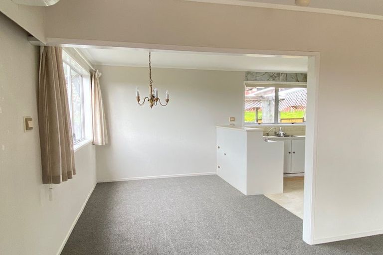 Photo of property in 124 Awaruku Road, Torbay, Auckland, 0630