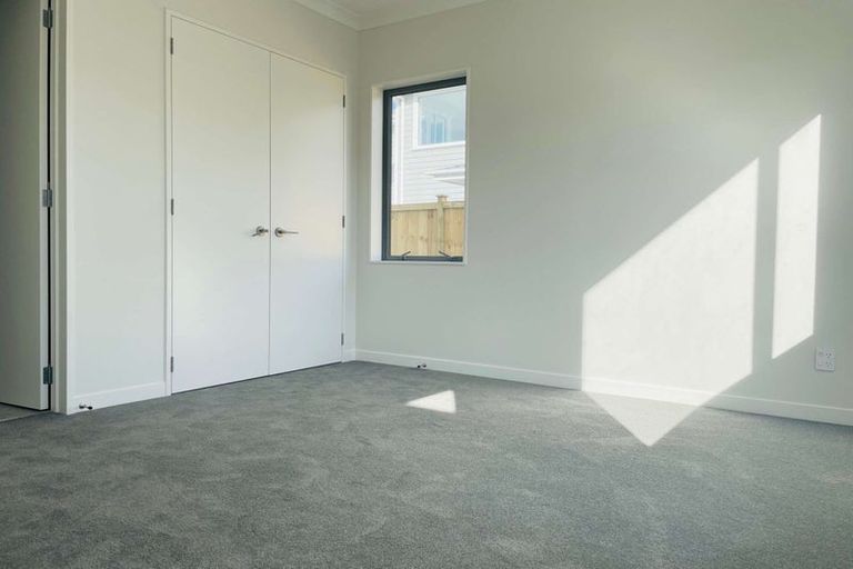 Photo of property in 54 Godfrey Drive, Orewa, 0931