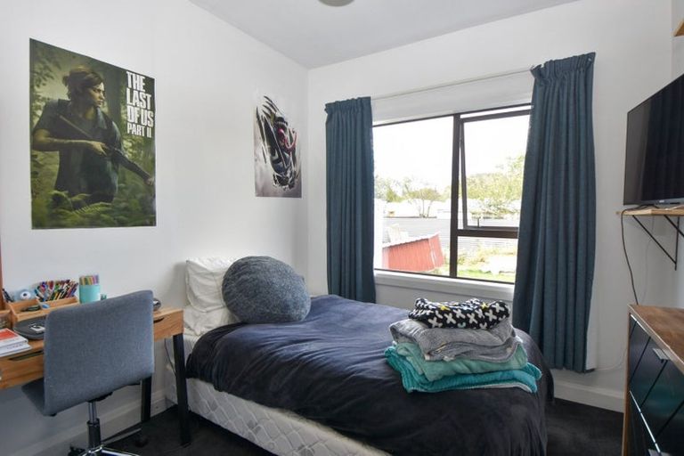 Photo of property in 23 Kupe Drive, Carterton, 5713